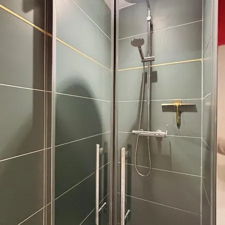 Lägenhet Le Cozy Cathedral Reims